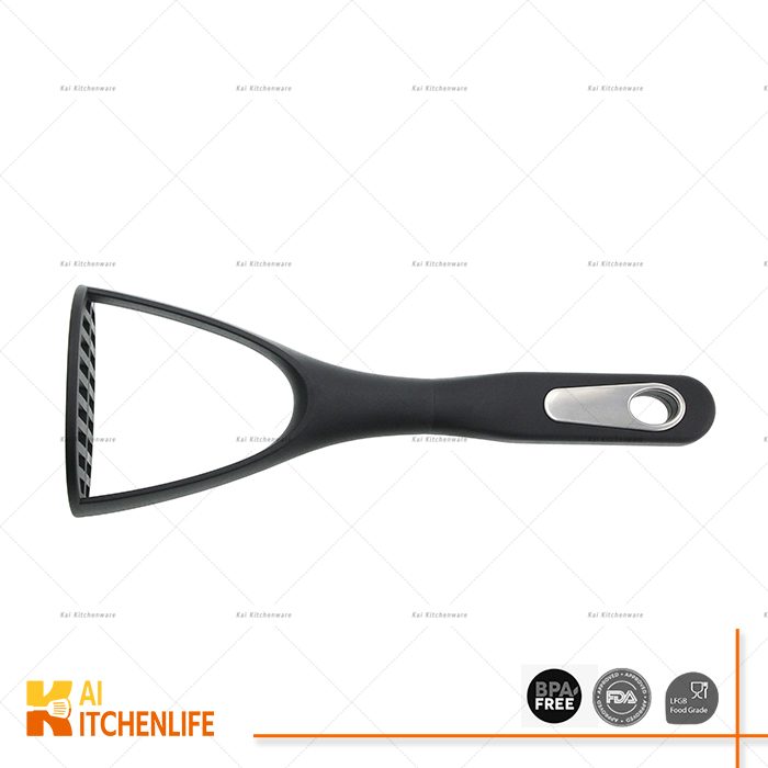 D00093 - Good Grip Masher | Kai Kitchenlife