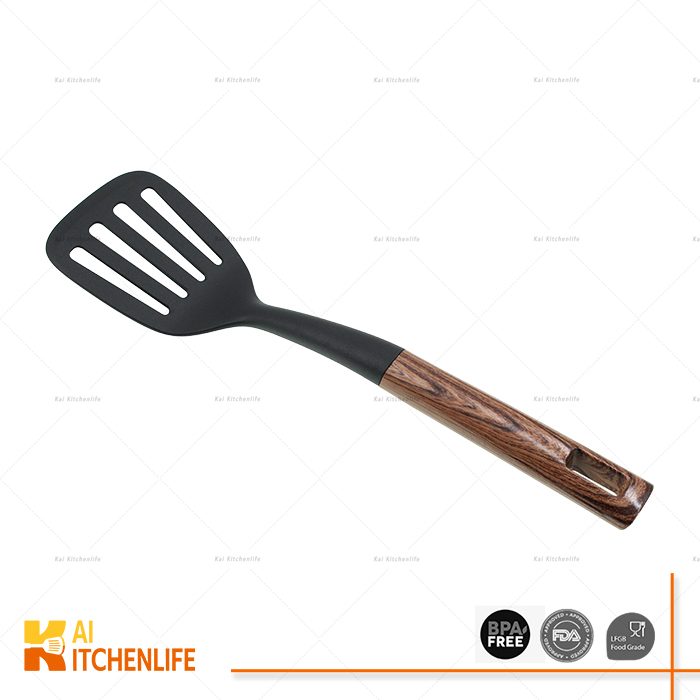 D00162 - Slotted Turner with Wood Grain Pattern Handle D24 | Kai Kitchenlife