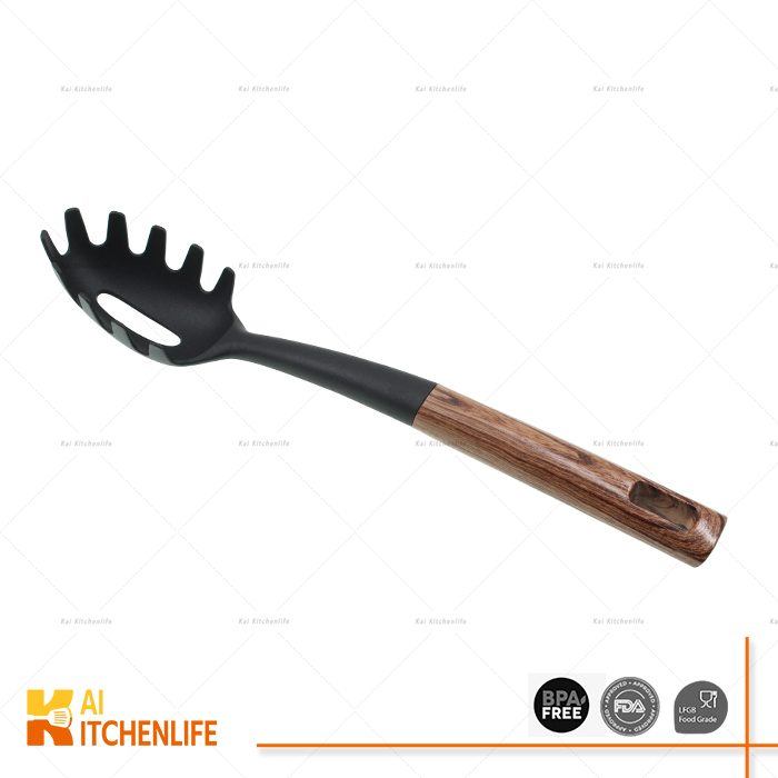 D00163 - Spaghetti Spoon with Wood Grain Pattern Handle D24 | Kai Kitchenlife